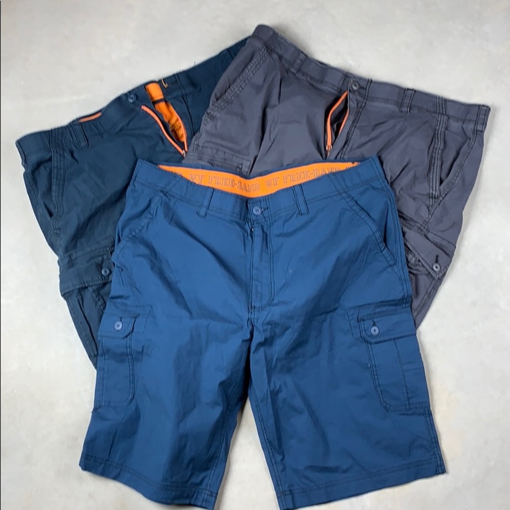 3 pack of shorts! Size 42 cargo shorts